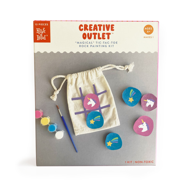 Kit with 6 round, paintable pieces and a storage bag with tic-tac-toe grid. Ages 6+. Makes 1